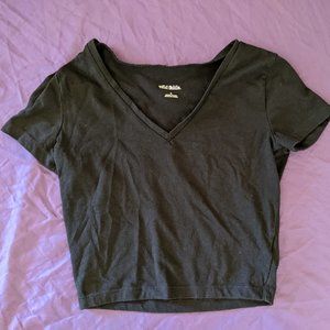 Black v-neck crop top